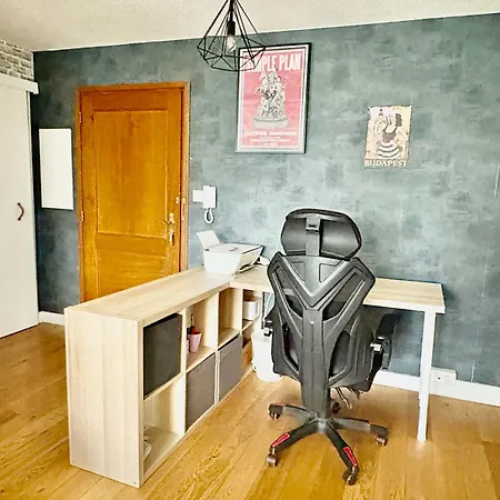 The Echevins' Jewel A Peaceful In